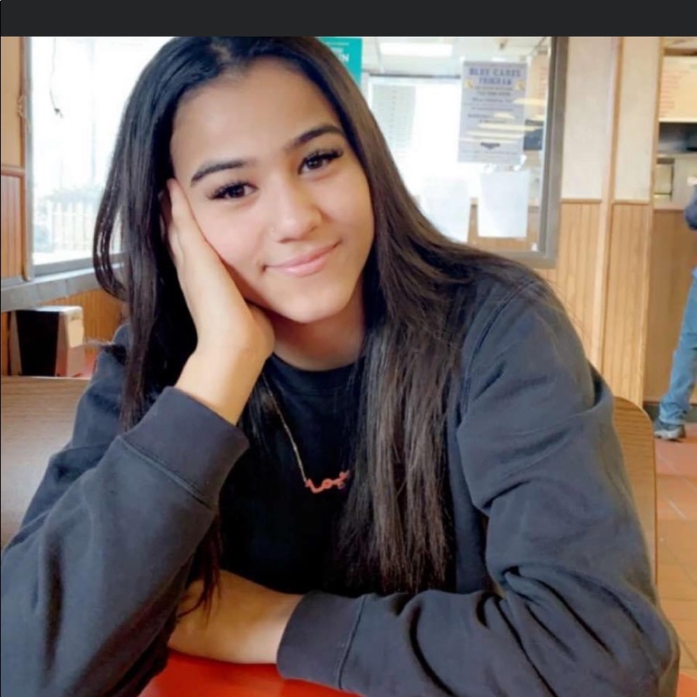 Meet your Posher, Reema